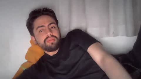 alejo_shy online show from November 1, 5:33 am