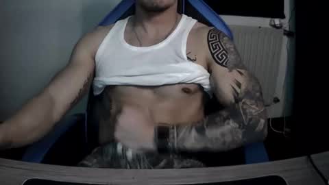 alejoduarte16 online show from March 20, 4:22 pm