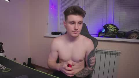 Alex and Linar online show from February 17, 11:14 pm