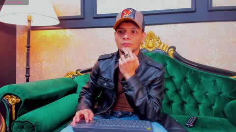 Alessandro King online show from January 25, 11:55 am