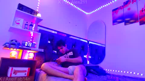 sneider online show from November 25, 11:12 am