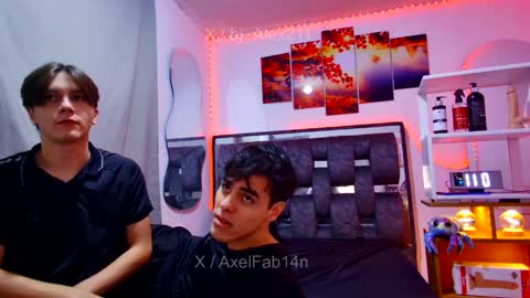 sneider online show from April 16, 3:39 am