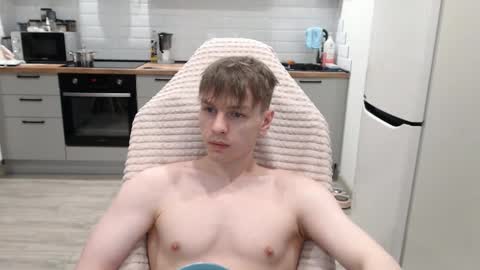 Alex online show from November 22, 9:25 pm