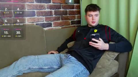 Alex online show from October 31, 11:46 am