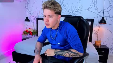 Alex  online show from March 14, 7:54 pm