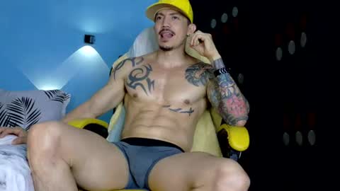alex_sthorm online show from July 29, 2:43 am