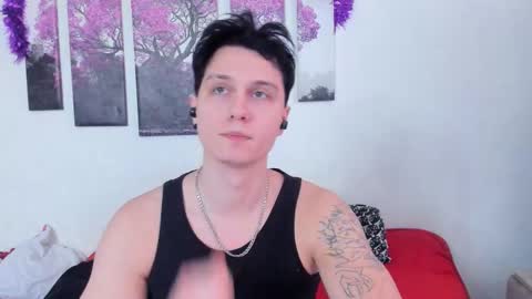 Alex WandHot online show from January 13, 6:40 am