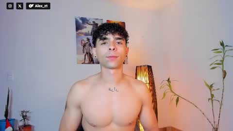 x   online show from July 22, 4:43 pm