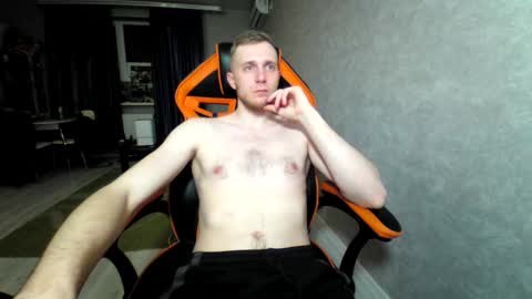 Alex online show from February 18, 10:58 pm