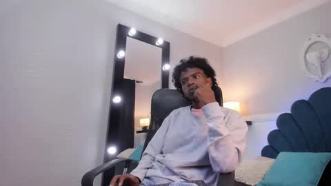 Alex Jaccob online show from November 1, 2:21 pm