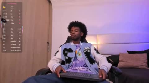 Alex Jaccob online show from February 2, 1:19 pm