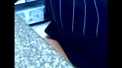 alexslut69 online show from December 2, 10:51 am