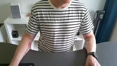 alexx99xx99 online show from May 17, 11:50 am