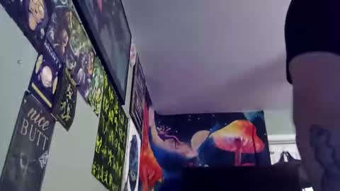 alienmancer online show from January 11, 10:46 pm