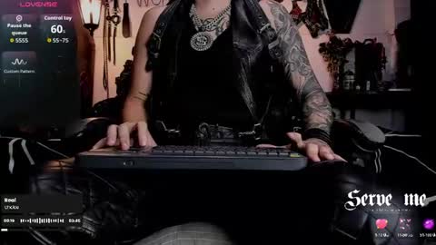   online show from July 22, 6:22 pm