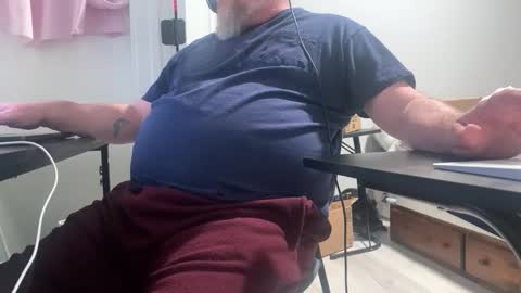 Allergictolove online show from March 10, 1:44 am