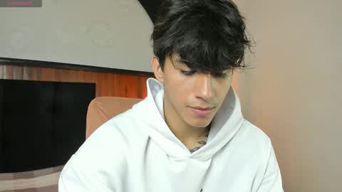 Allex online show from February 18, 9:01 pm