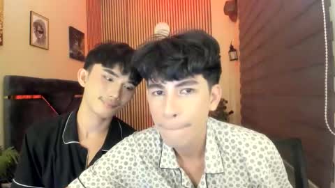 kim and josh online show from October 29, 8:28 am