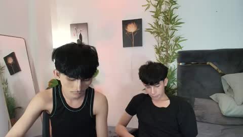 kim and josh online show from February 28, 6:18 pm