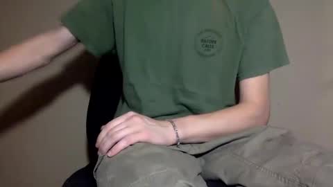 ALongwhitedick online show from October 4, 12:05 am