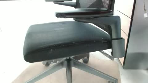 alotofhairpussy online show from June 22, 7:14 am