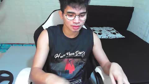 Angelo online show from November 25, 6:15 am