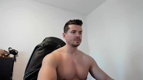 LeatherMaster online show from April 20, 8:17 am