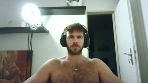 alphah_hunk online show from December 2, 4:10 pm