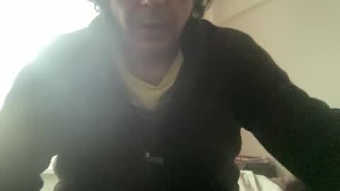 AlphAndre online show from December 3, 7:19 am