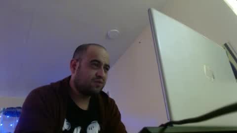 ur god online show from December 19, 9:17 pm