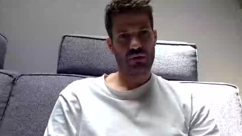 alterego1987 online show from June 4, 9:15 am