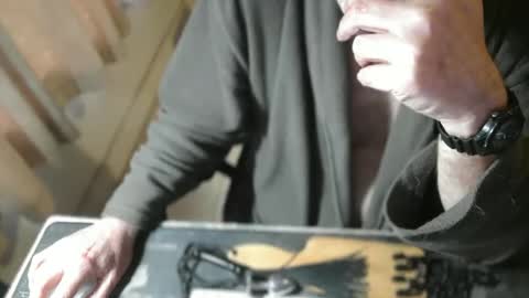 amslave4f online show from June 1, 8:09 pm