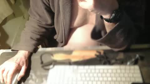 amslave4f online show from February 10, 9:30 pm