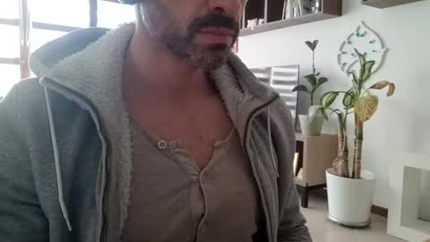 andrea_feetlover online show from February 15, 7:51 am