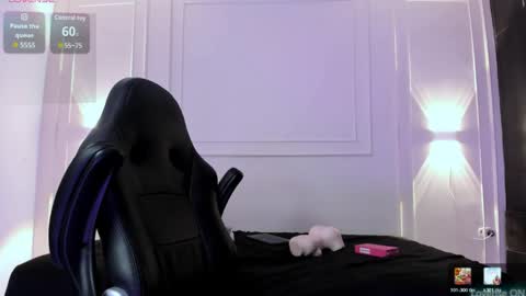 andres_stud online show from June 5, 6:52 am