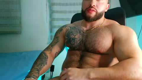 andrew_holden__ online show from March 24, 12:05 am