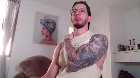 Andrew Mathwes online show from February 27, 8:08 pm