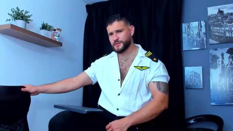 Andrew Diaz online show from October 23, 6:39 am