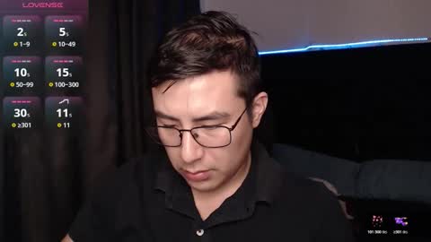 andrewmhilton_ online show from February 8, 7:25 am