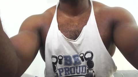 Andrew Oconnor online show from December 18, 1:18 pm