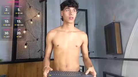 AndreWortix online show from February 24, 5:30 am