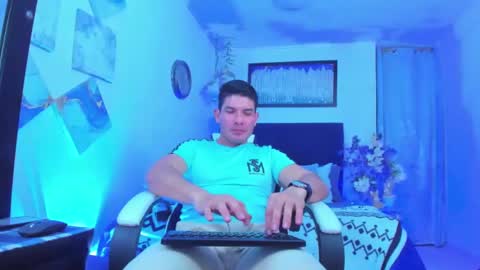 andrewstelee online show from February 26, 2:59 am