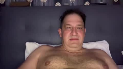 Andy online show from June 9, 10:06 am