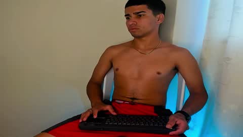 Andy online show from January 3, 3:44 pm