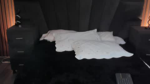 Andy online show from November 23, 10:32 pm