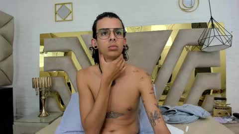 andyxibrat online show from November 27, 9:29 pm