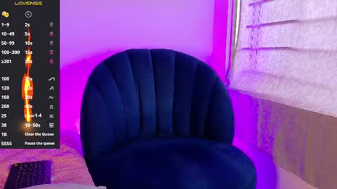 angel_kyrozz online show from July 20, 7:05 pm