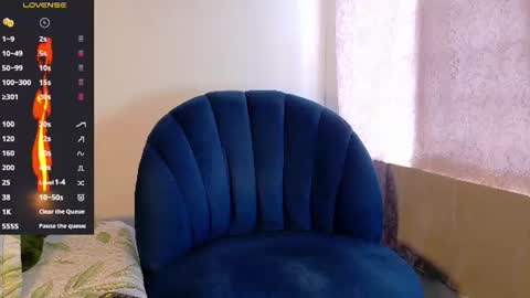 angel_kyrozz online show from July 29, 7:02 pm