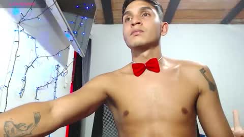 Angel online show from November 24, 9:05 pm