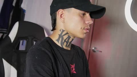 angel_luna0 online show from June 16, 8:16 am